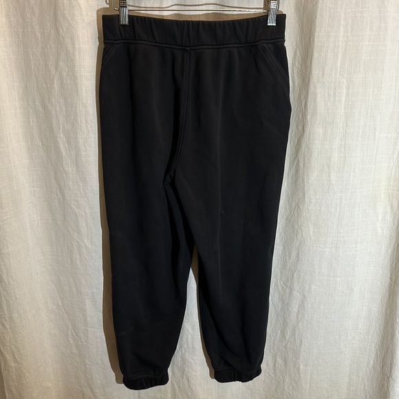 Lululemon Relaxed High-Rise CROPPED Jogger Black Size 6 - Picture 5 of 11